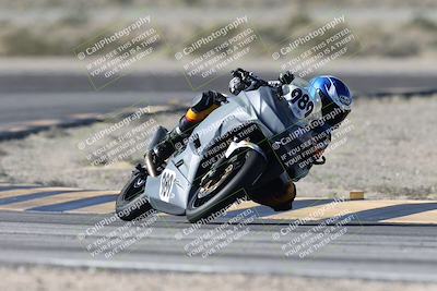 media/Jan-17-2026-CVMA (Sat) [[ab348a895b]]/Race 3-Formula UL-CVMA Hooligans-American Thunder/